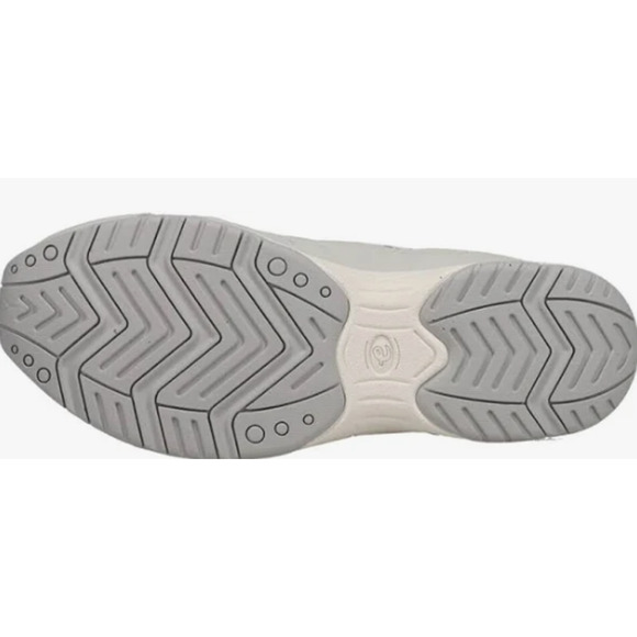 Easy Spirit Traveltime Women's Round Toe Casual Slip On Size 9 Gray Leopard NWT - Picture 2 of 6